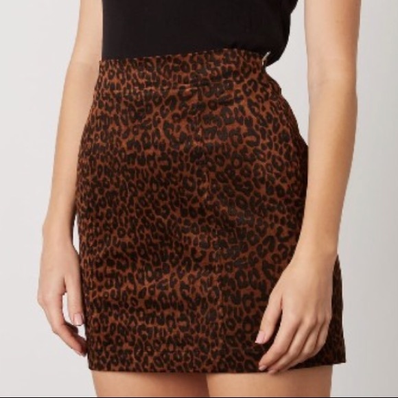 SOLD OUT - Picture 2 of 3